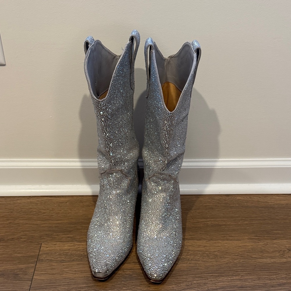 Silver Glitter Women's Cowboy Boots!!